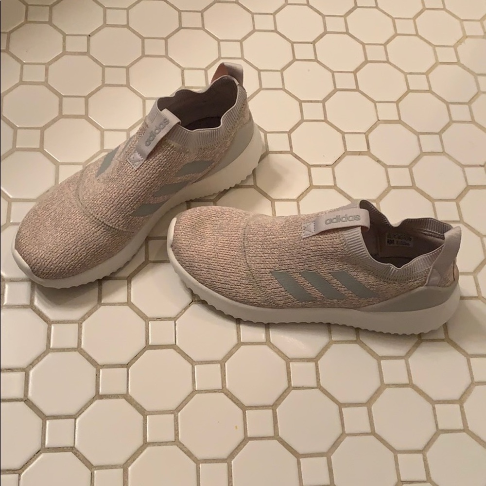 Adidas Cloud Foam Shoes